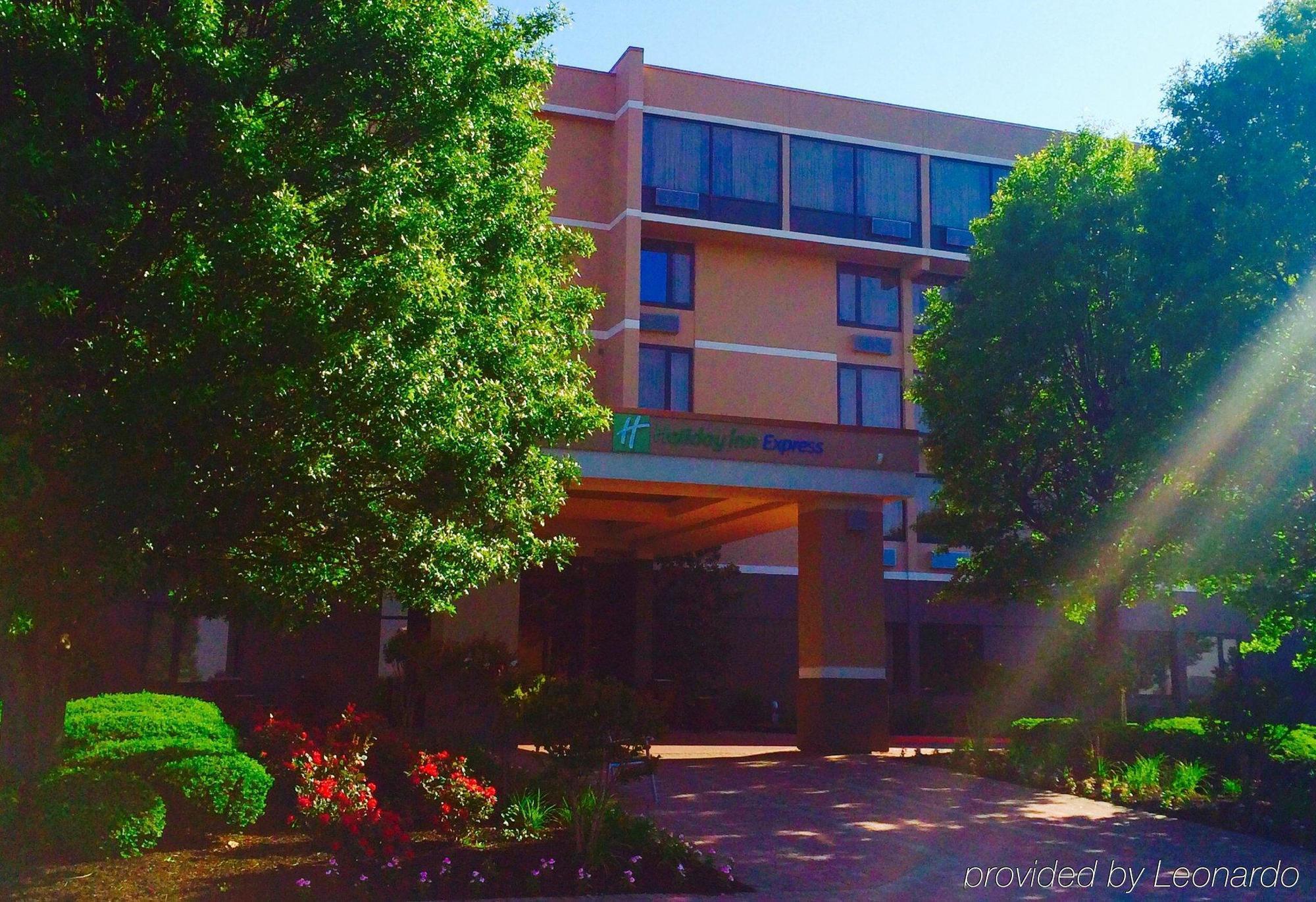 Holiday Inn Express Aberdeen-Chesapeake House By Ihg Exterior foto